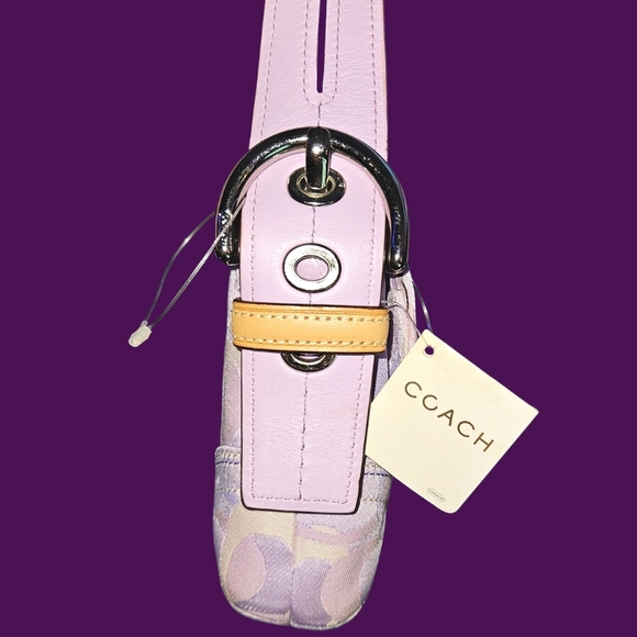 #56 - Coach Limited Edition Rare Lilac Soho Baguette With Dust Bag - Picture 3 of 16